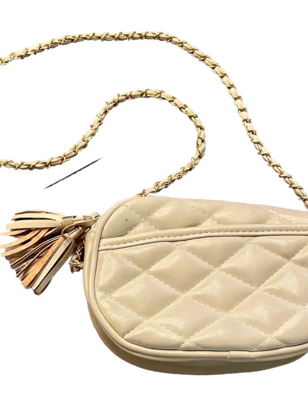 Vintage 80's Beige Quilted Crossbody Bag with Tassel and gold chain strap